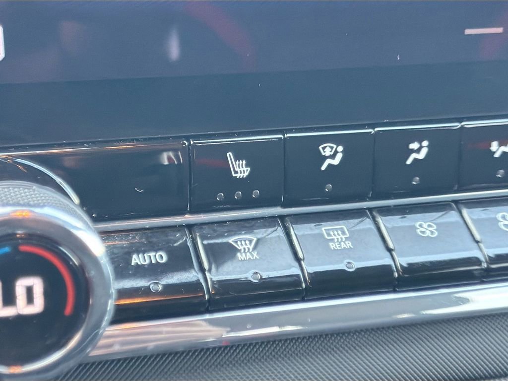 Used 2023 Chevrolet Colorado Z71 w/ Z71 Convenience Package 2 image 20