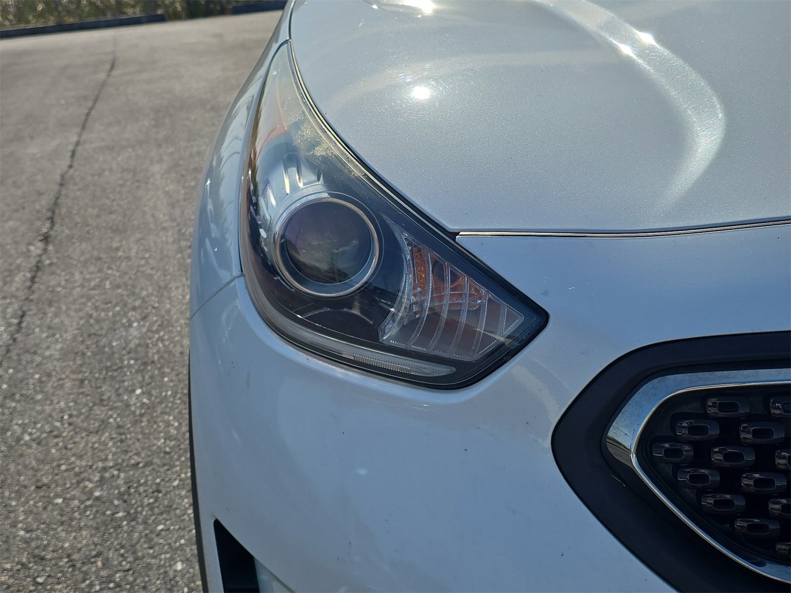 Used 2019 Kia Niro LX image 7