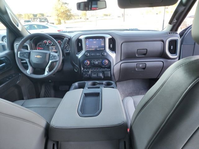 Used 2021 Chevrolet Silverado 2500 LTZ image 18