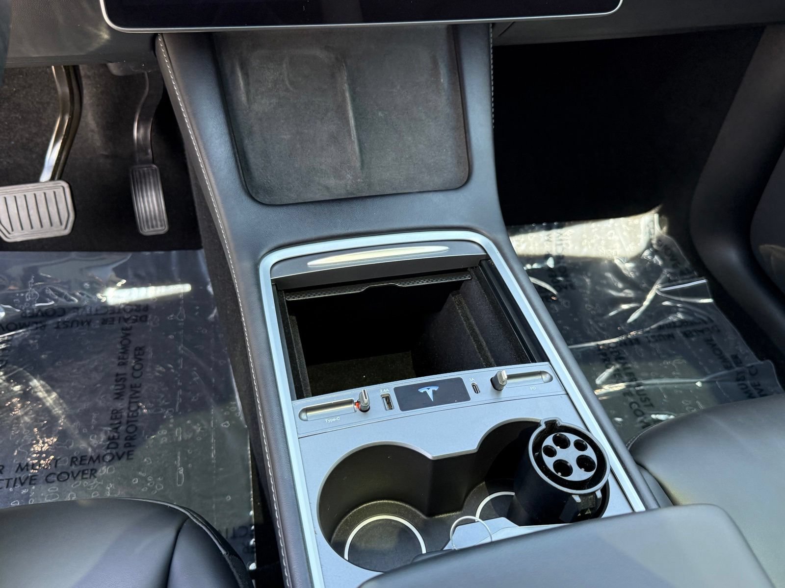 Used 2024 Tesla Model Y Long Range AWD/4WD image 27