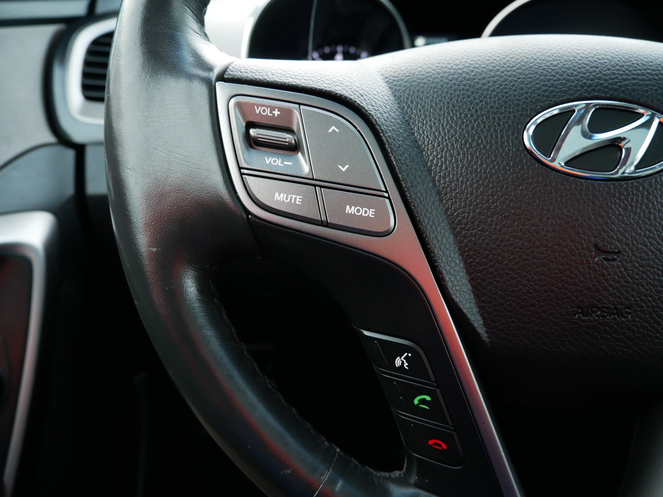 Used 2015 Hyundai Santa Fe Sport w/ Option Group 04 image 28