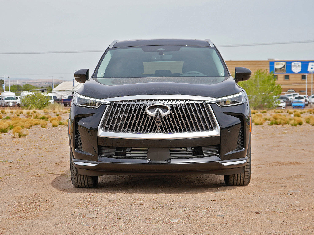 Certified 2026 INFINITI QX60 Luxe w/ Cargo Package AWD/4WD image 5