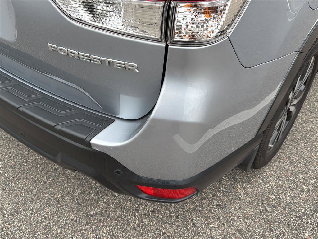 Used 2022 Subaru Forester Limited w/ Popular Package #3 AWD/4WD image 14