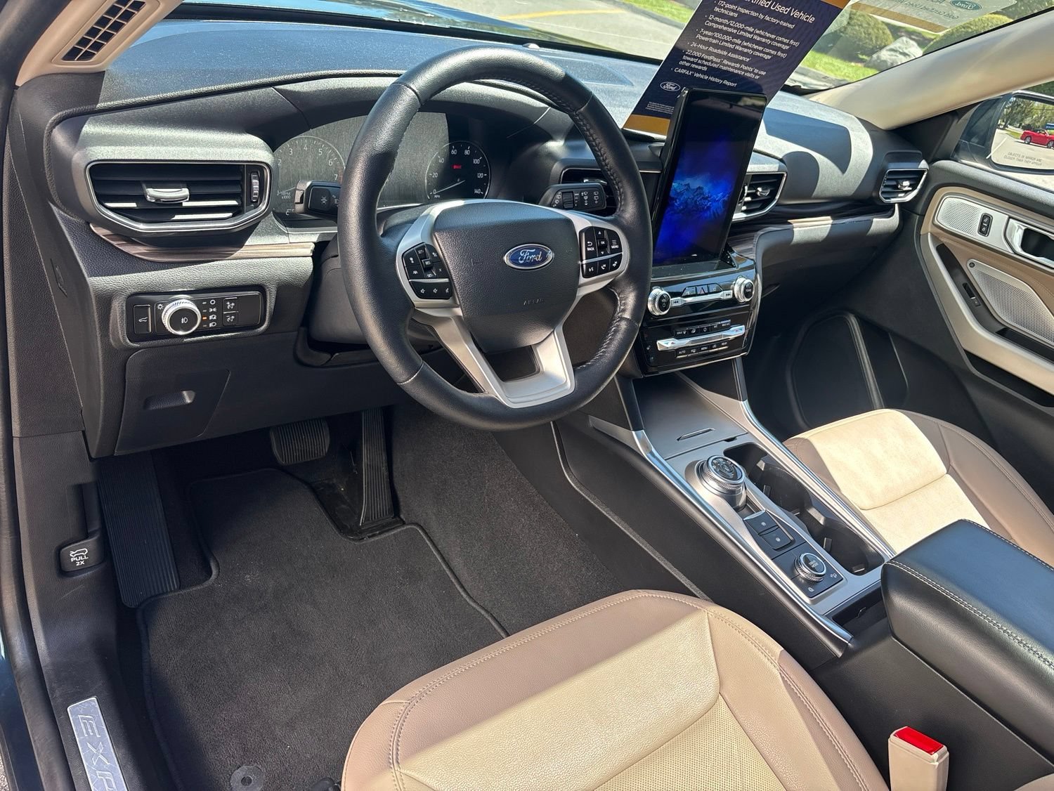 Certified 2023 Ford Explorer Limited w/ Limited Technology Package AWD/4WD image 11