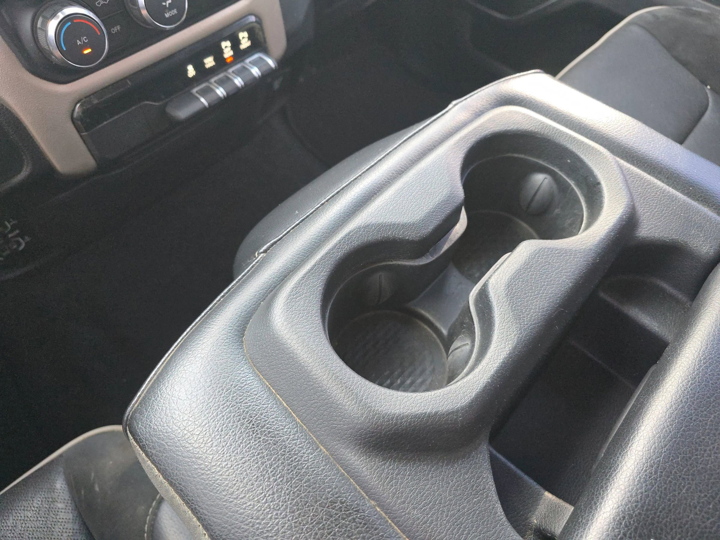 Used 2020 RAM 1500 Laramie image 32