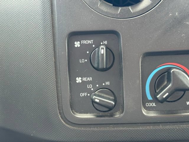 Used 2014 Ford E-350 and Econoline 350 XLT RWD image 37