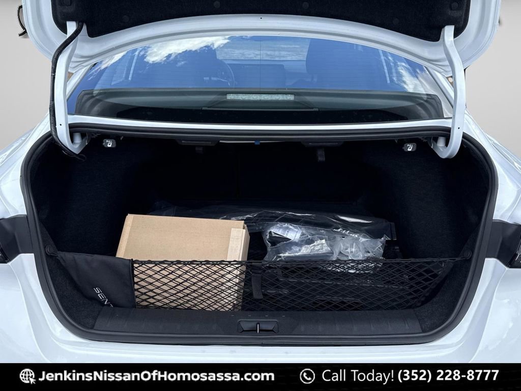 New 2026 Nissan Sentra SV w/ SV Convenience Package FWD image 17