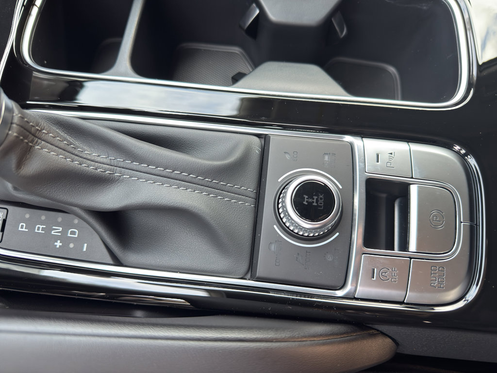 New 2025 Kia Telluride S image 16