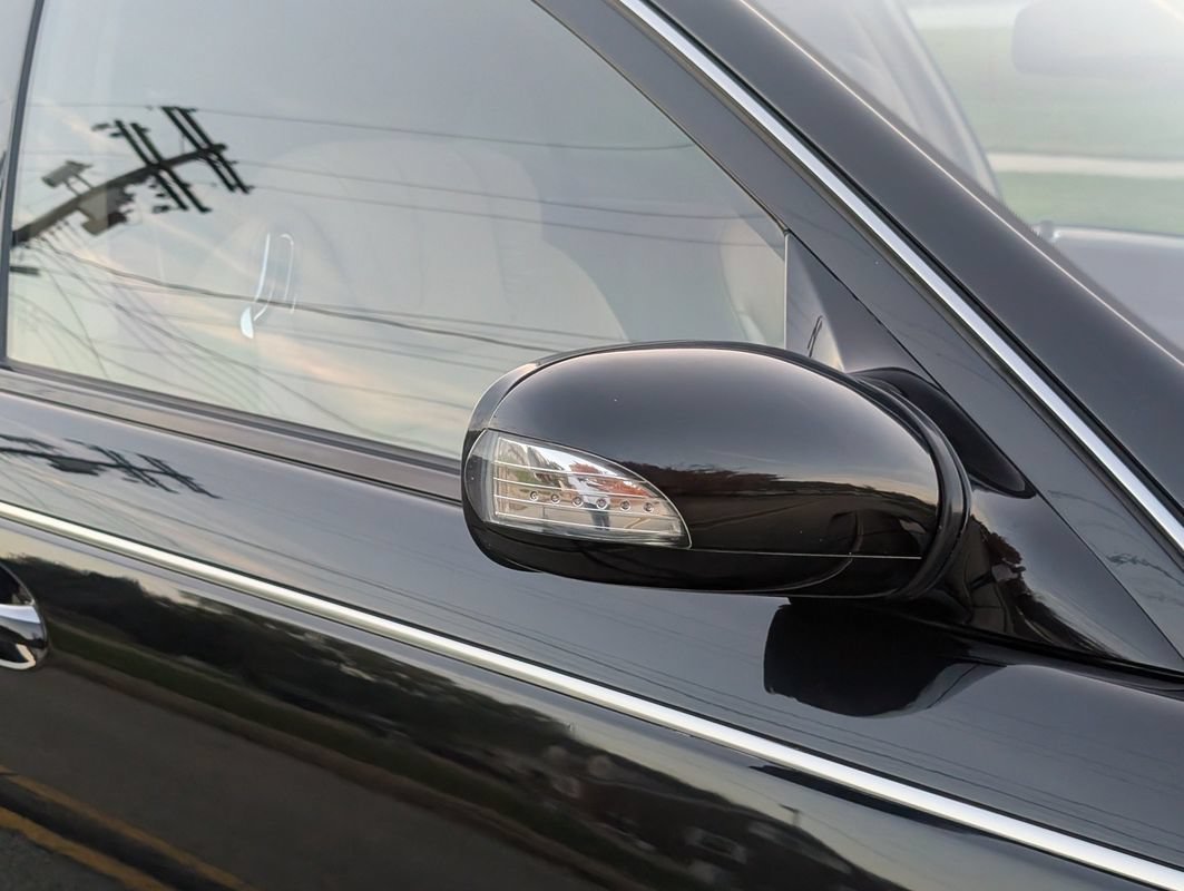 Used 2005 Maybach 57 RWD image 23