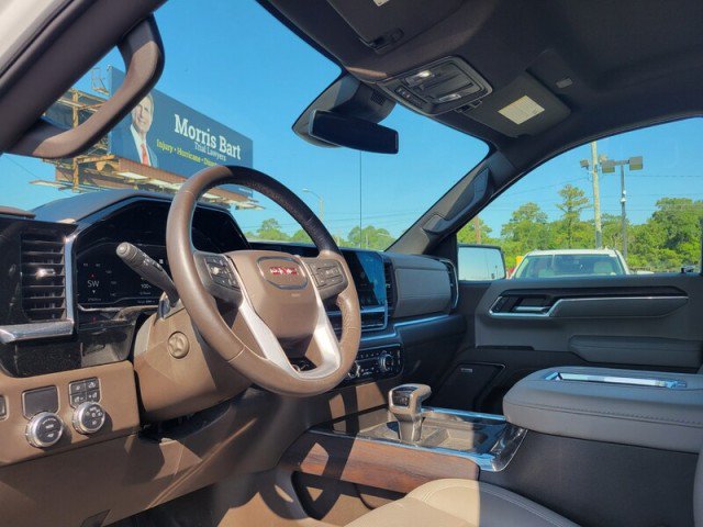 Used 2022 GMC Sierra 1500 SLT RWD image 10