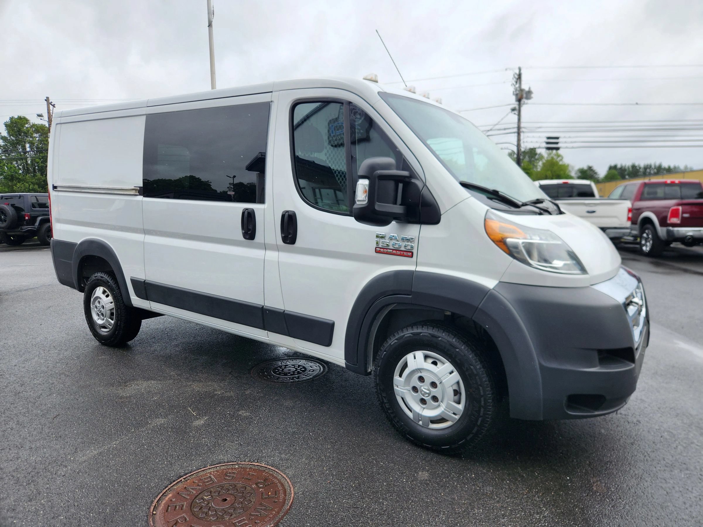 Used 2016 RAM ProMaster 1500 w/ Premium Appearance Group FWD image 19
