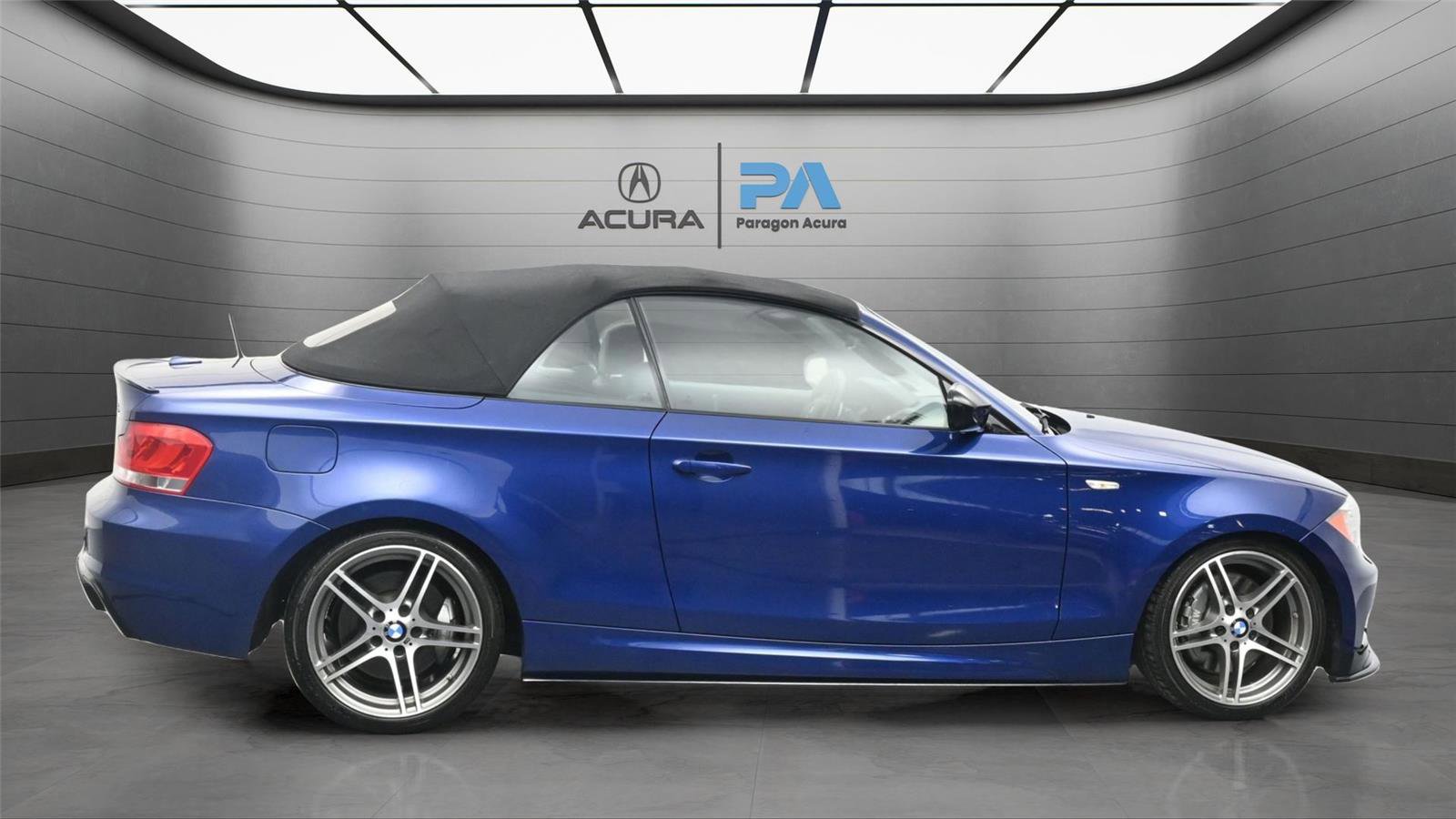Used 2013 BMW 135is Convertible image 25