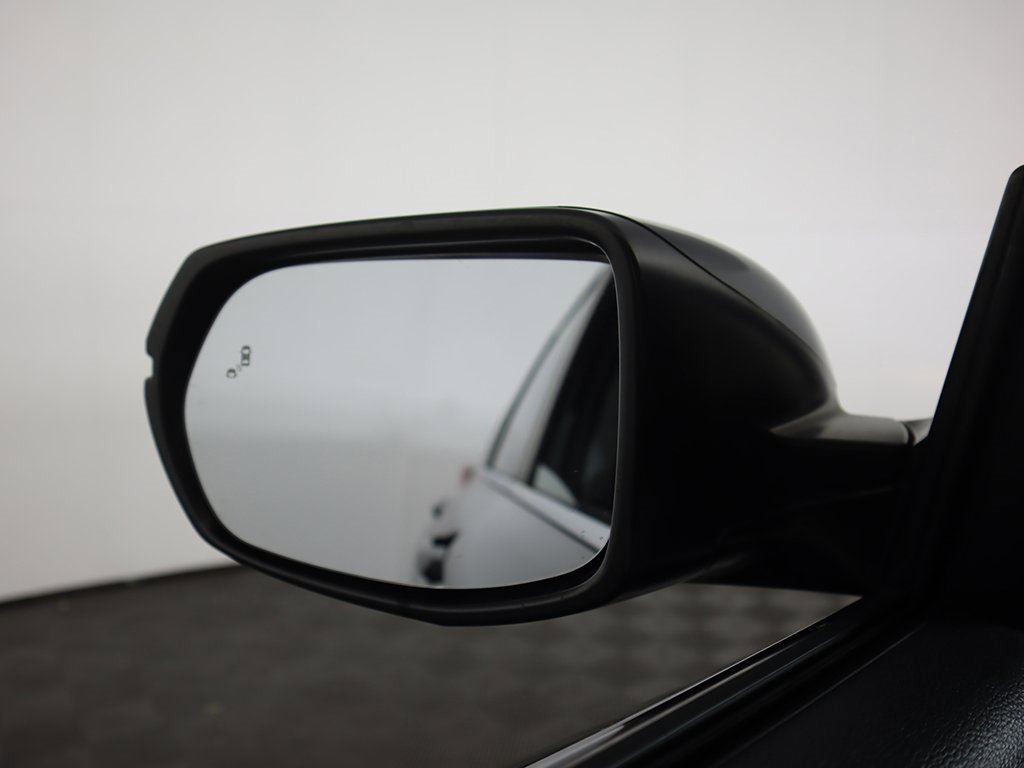 Used 2020 Honda CR-V EX-L image 39