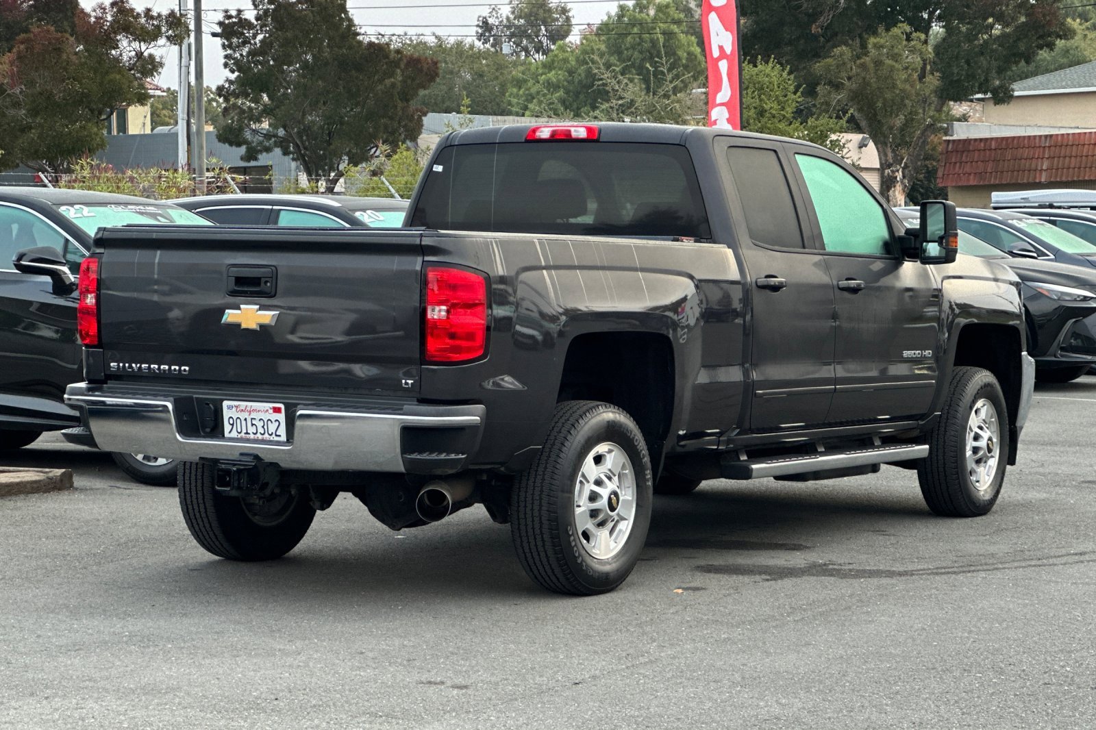 Used 2016 Chevrolet Silverado 2500 LT w/ LT Convenience Package image 4