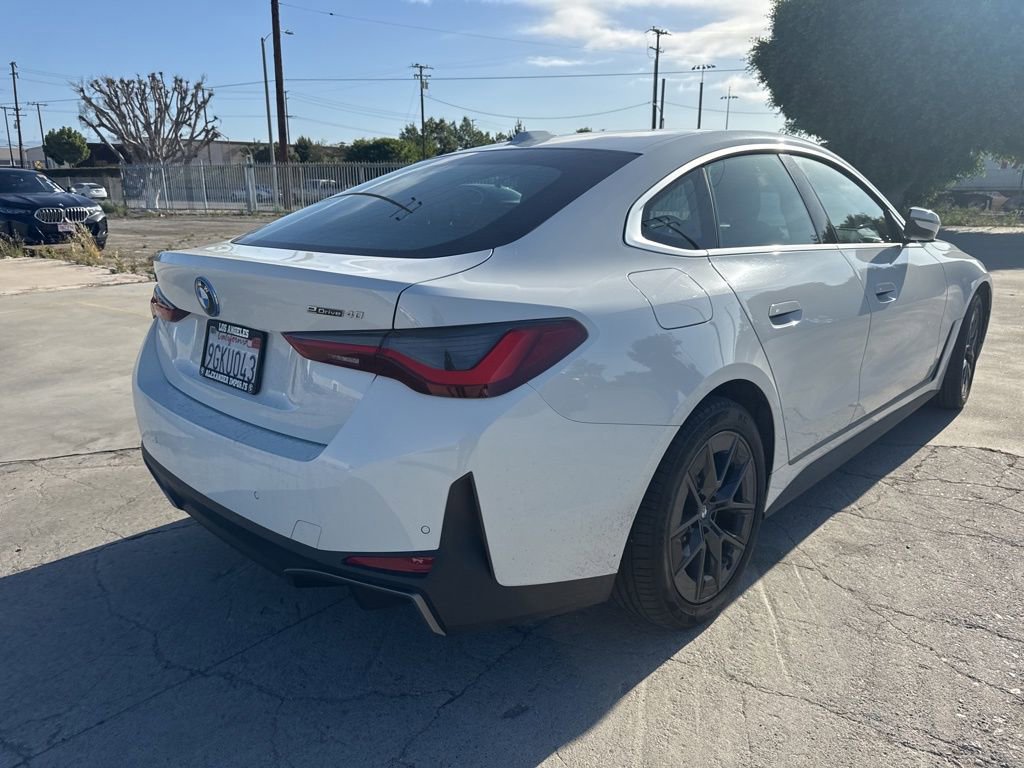 Used 2023 BMW i4 eDrive40 w/ Premium Package RWD image 5