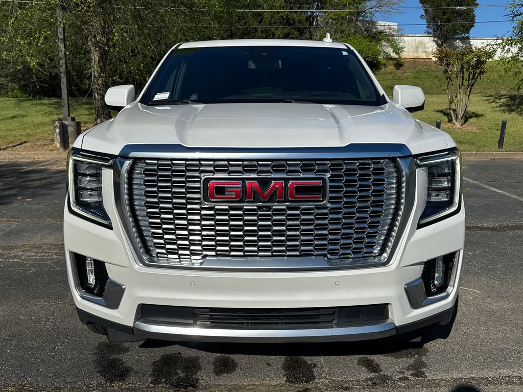 Used 2023 GMC Yukon XL Denali w/ Max Trailering Package image 3