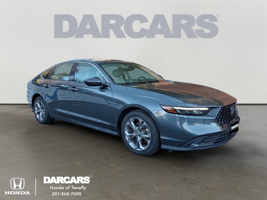Used 2023 Honda Accord EX image 1