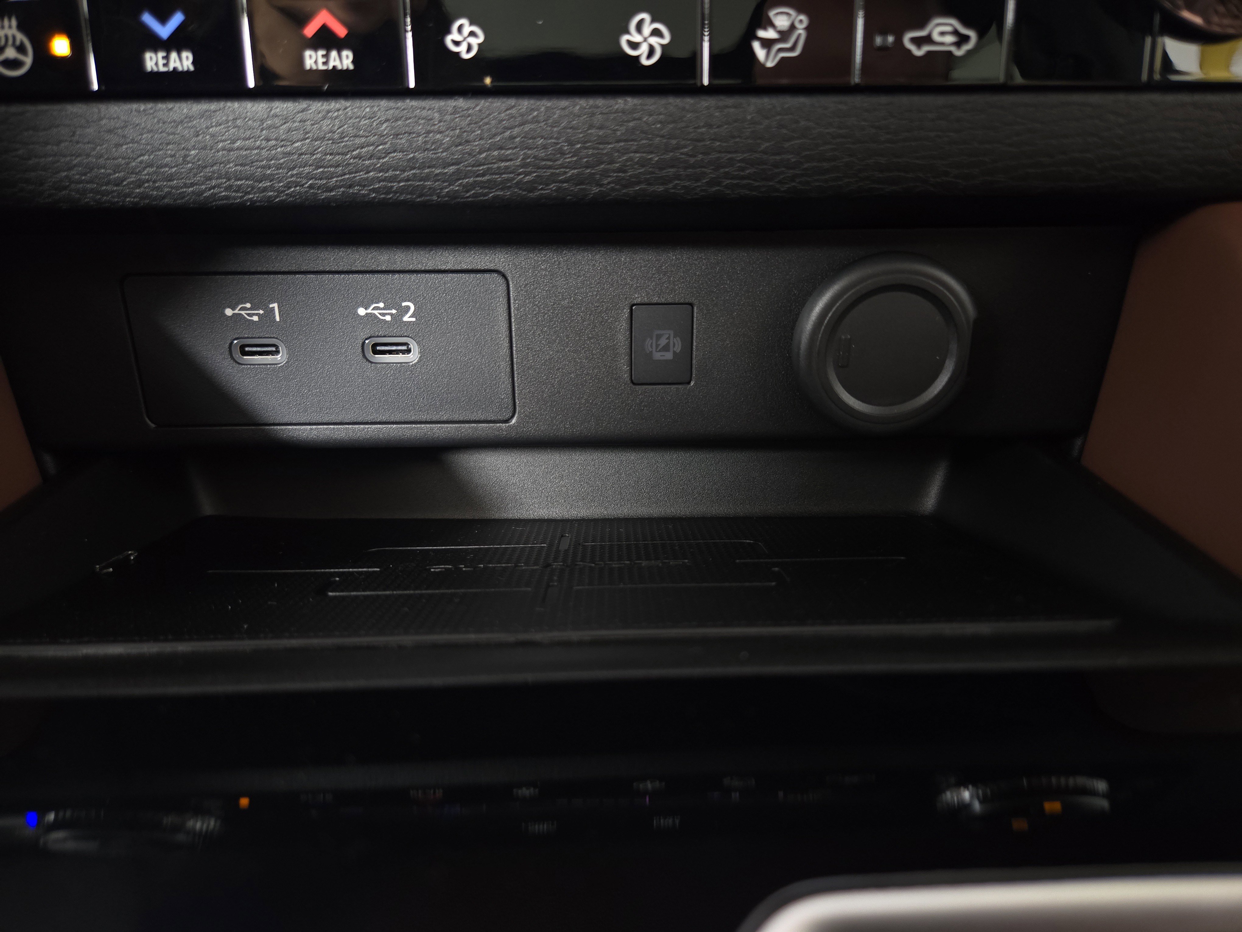 New 2026 Mitsubishi Outlander SEL image 29