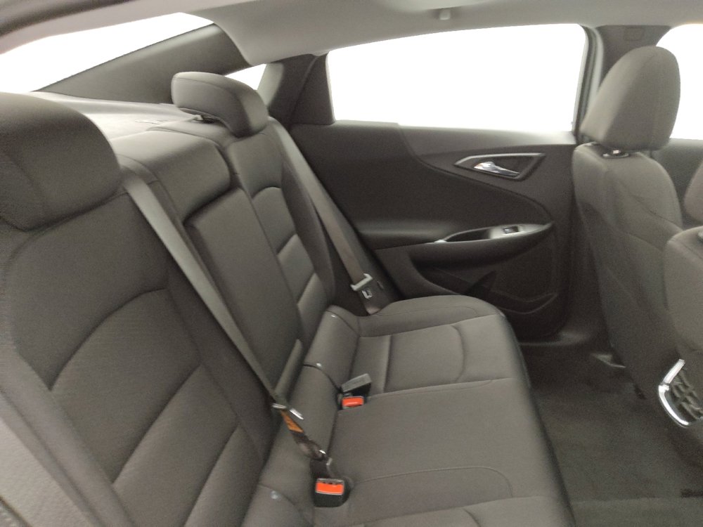 Used 2024 Chevrolet Malibu LT image 19