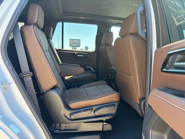 New 2026 Chevrolet Tahoe High Country w/ Sun And Tow Package AWD/4WD image 14
