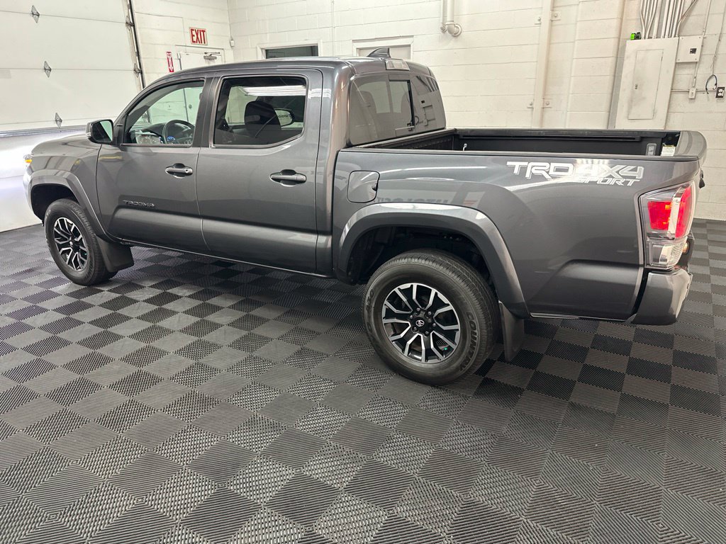 Used 2023 Toyota Tacoma TRD Sport w/ Technology Package AWD/4WD image 6