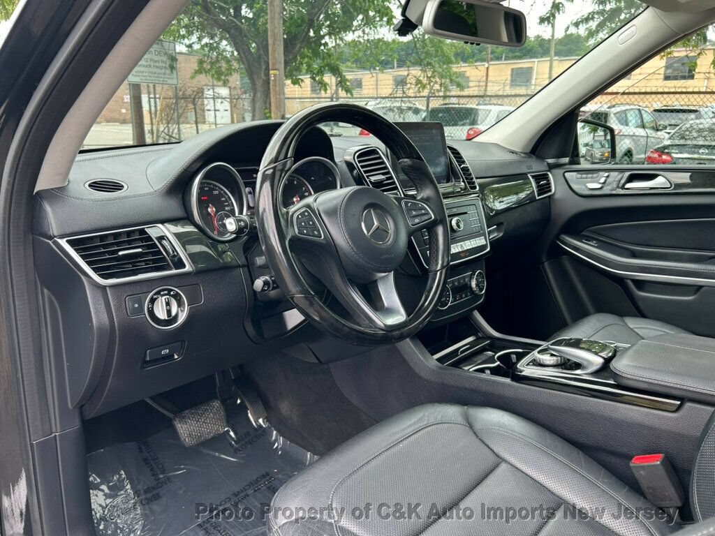 Used 2018 Mercedes-Benz GLS 550 4MATIC image 26
