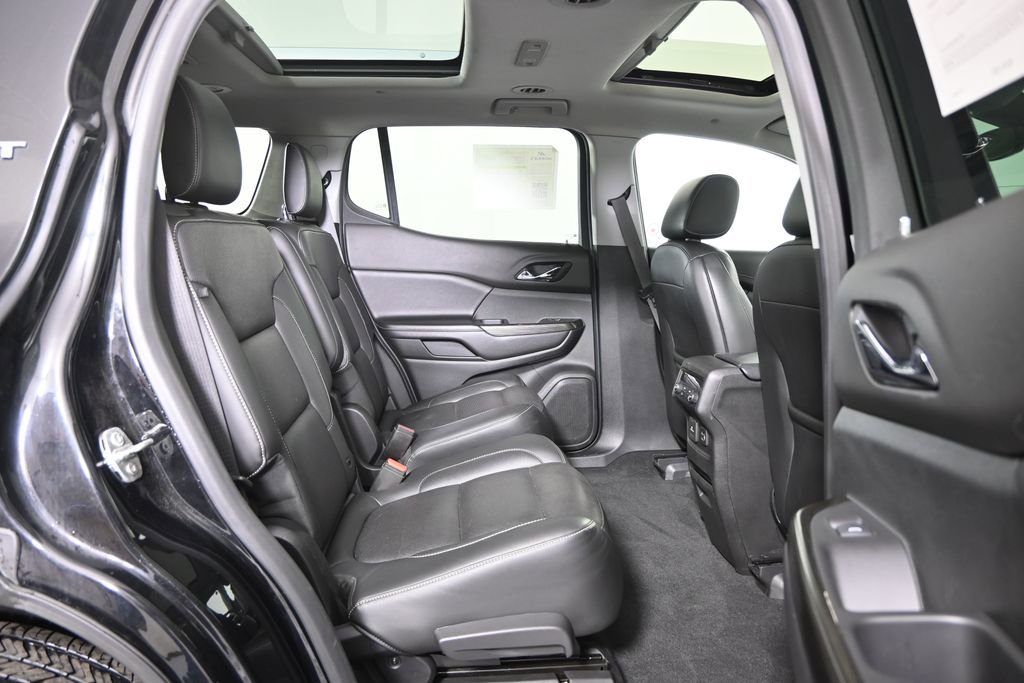 Used 2019 GMC Acadia SLT image 16