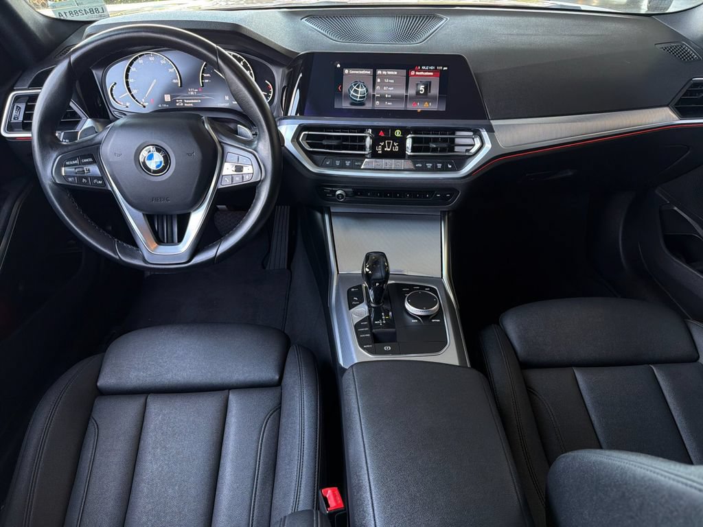 Used 2020 BMW 330i Sedan w/ Driving Assistance Package RWD image 13