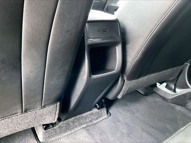 Used 2025 Chevrolet Trax LT w/ LT Convenience Package image 28