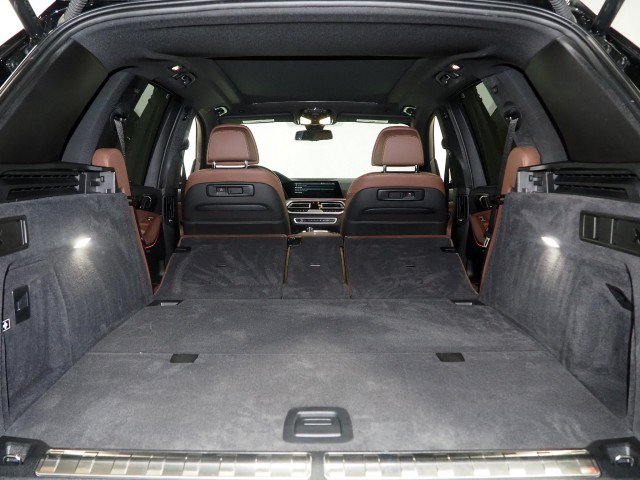 Used 2023 BMW X5 xDrive45e w/ Executive Package AWD/4WD image 57
