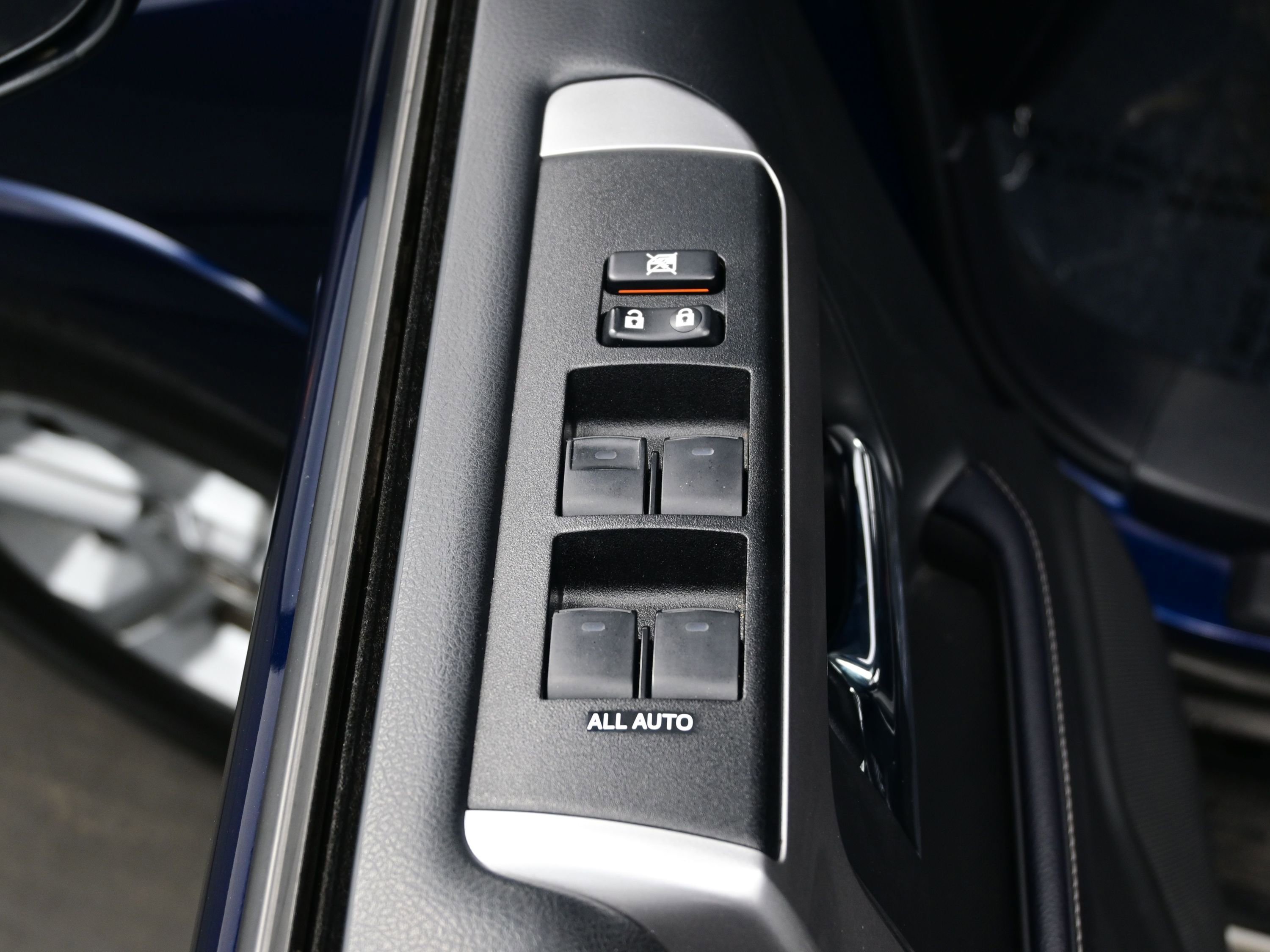 Used 2022 Toyota 4Runner SR5 image 10