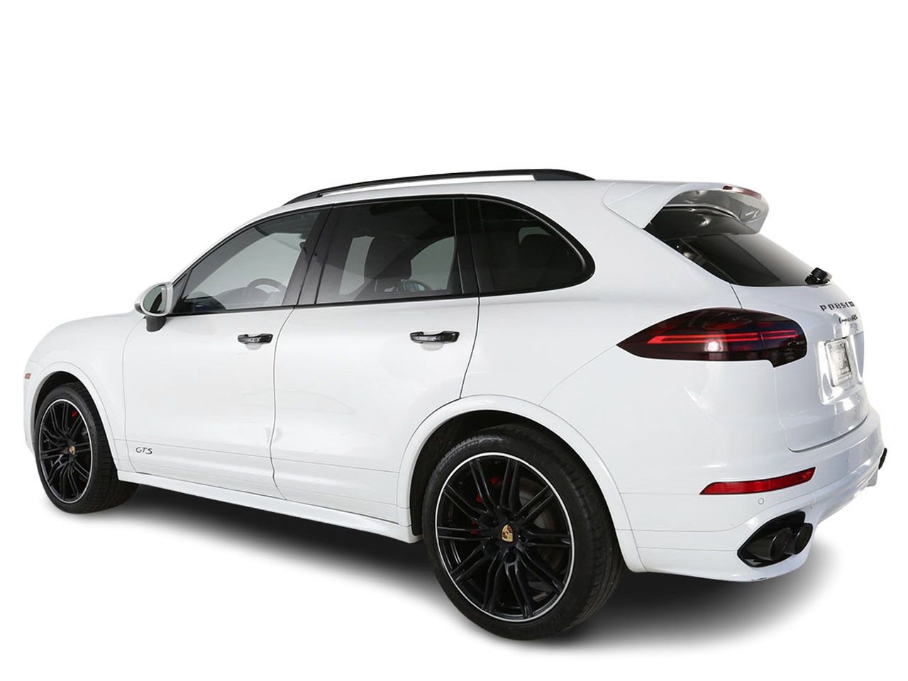 Used 2017 Porsche Cayenne GTS image 11