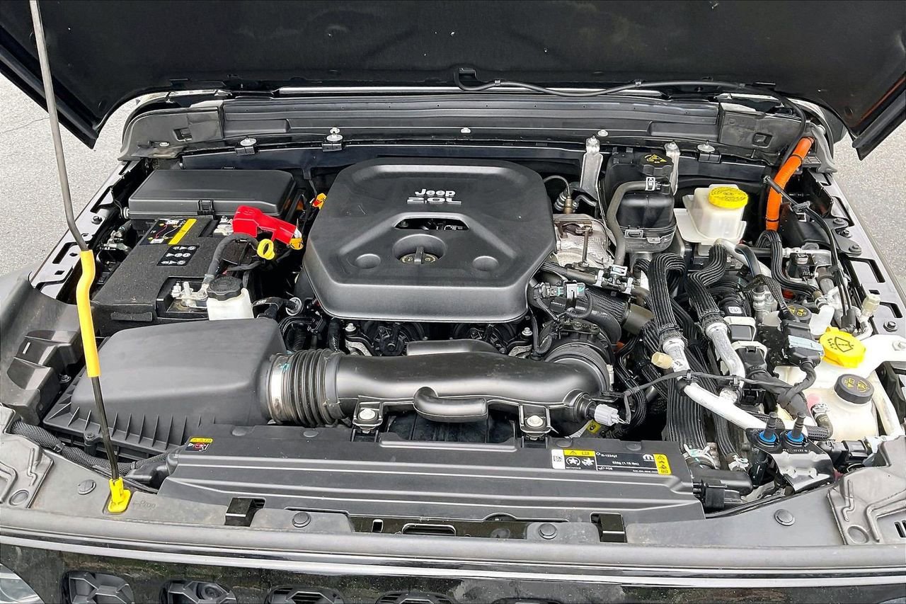 Certified 2023 Jeep Wrangler Unlimited w/ Cold Weather Group image 37