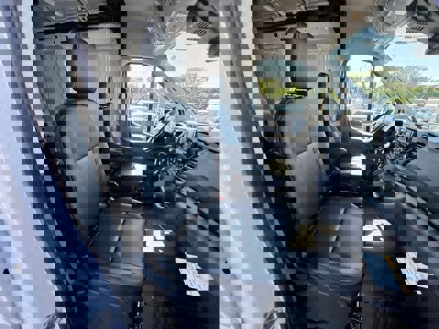 New 2025 Ford Transit 250 148 Medium Roof image 22