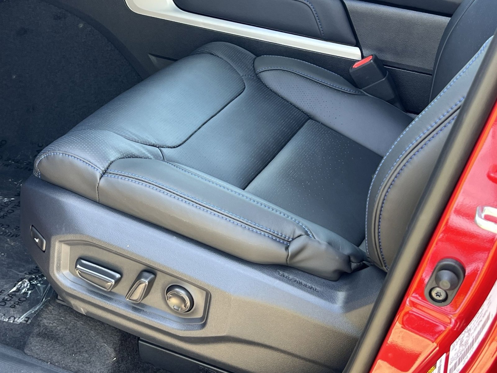 New 2026 Toyota Sequoia Platinum AWD/4WD image 8
