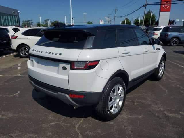 Used 2016 Land Rover Range Rover Evoque SE AWD/4WD image 4