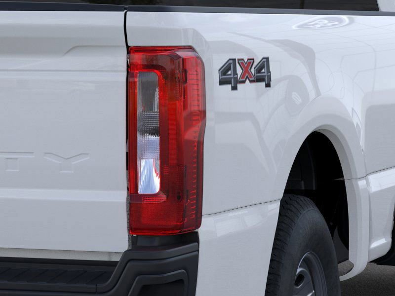 New 2024 Ford F250 XL image 22