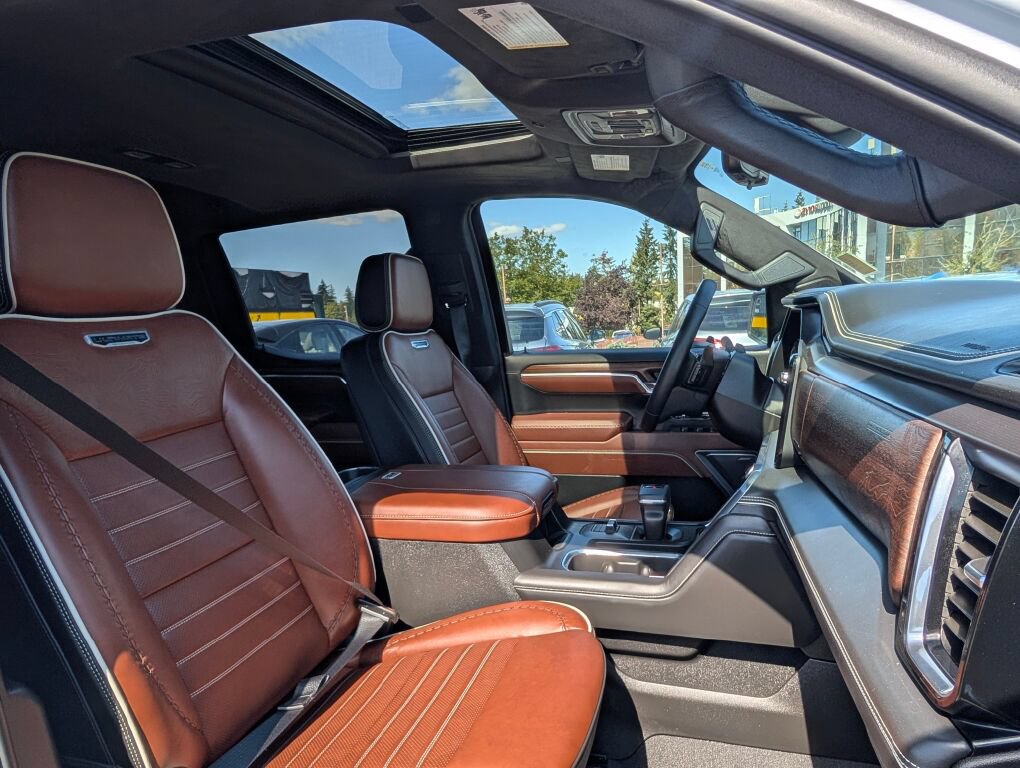 Certified 2026 GMC Sierra 1500 Denali Ultimate AWD/4WD image 33