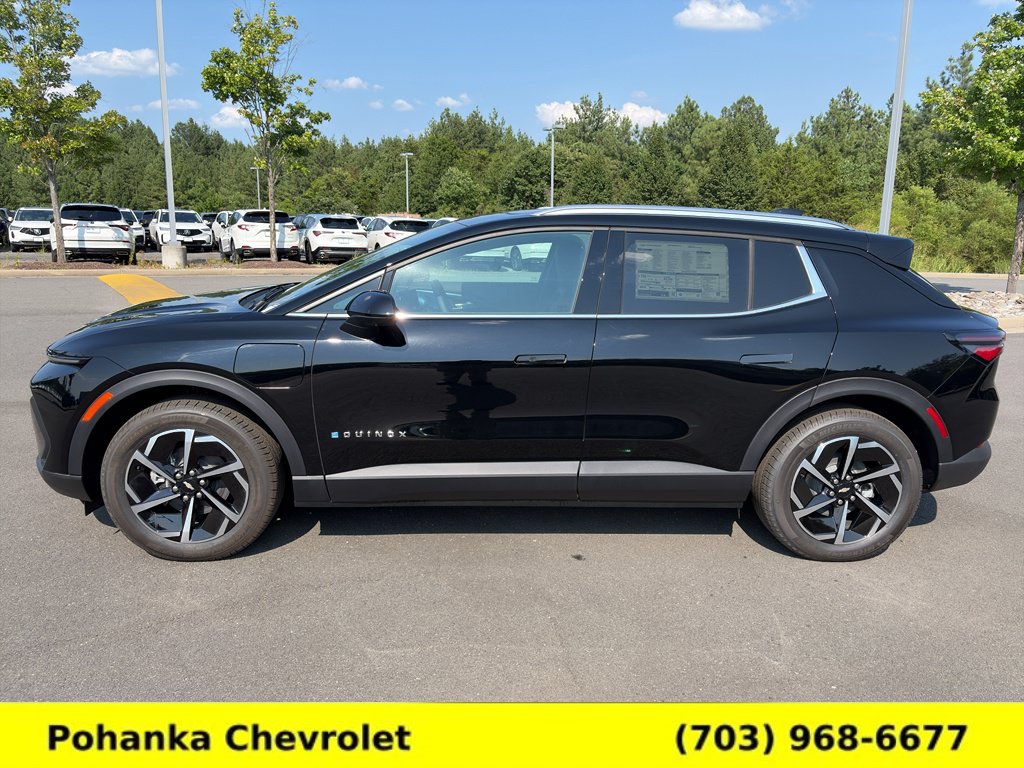 New 2026 Chevrolet Equinox EV LT AWD/4WD image 4