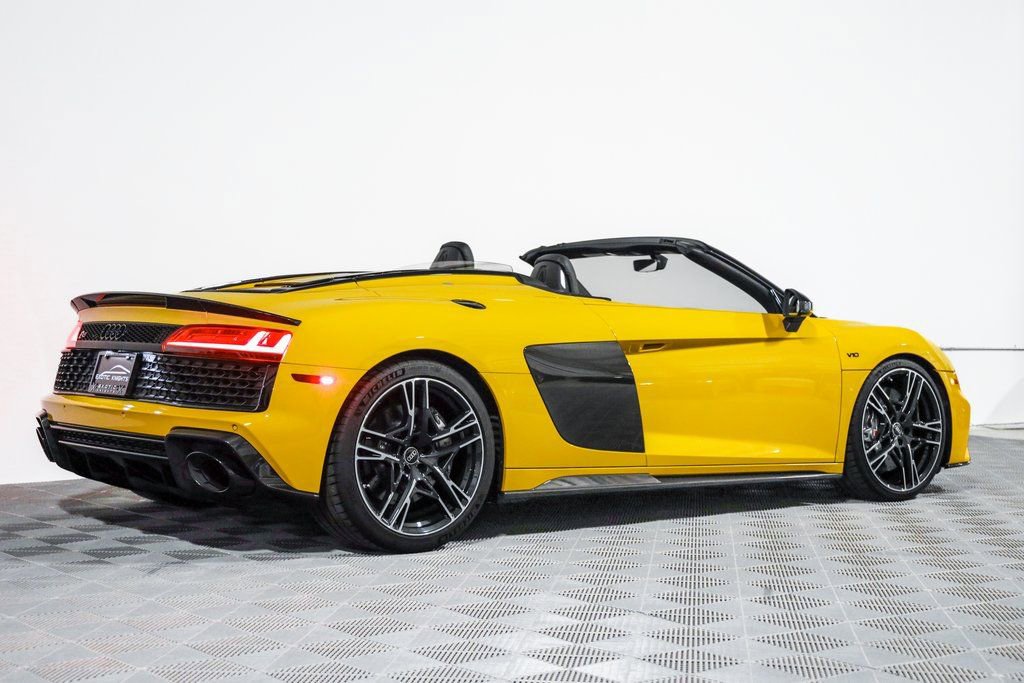 Used 2023 Audi R8 V10 performance image 10