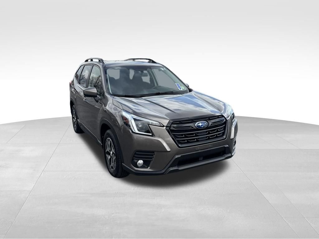 Certified 2023 Subaru Forester Premium image 33