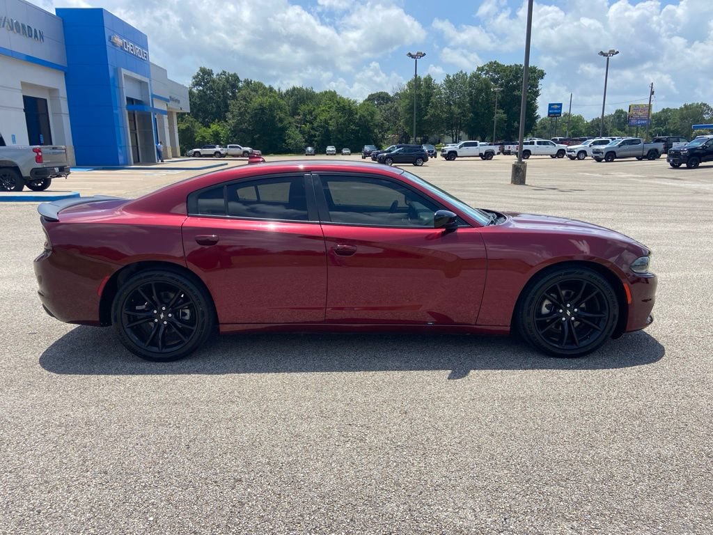 Used 2023 Dodge Charger SXT w/ Blacktop Package RWD image 6