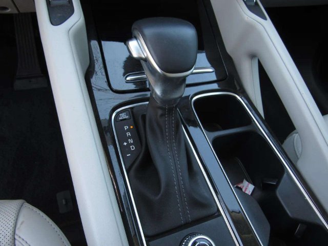 Used 2024 Kia Telluride S w/ S Sunroof Package FWD image 21