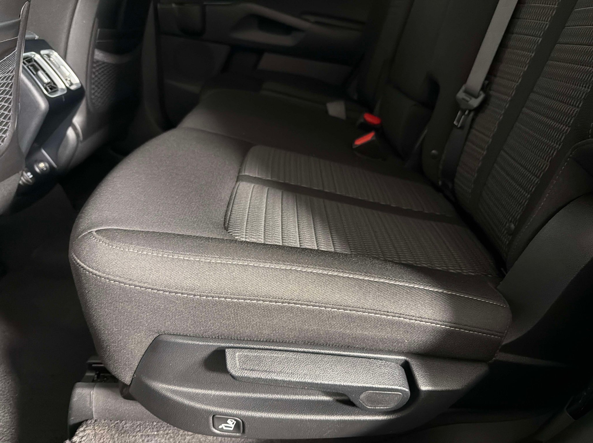 Used 2023 Kia Sorento LX FWD image 30