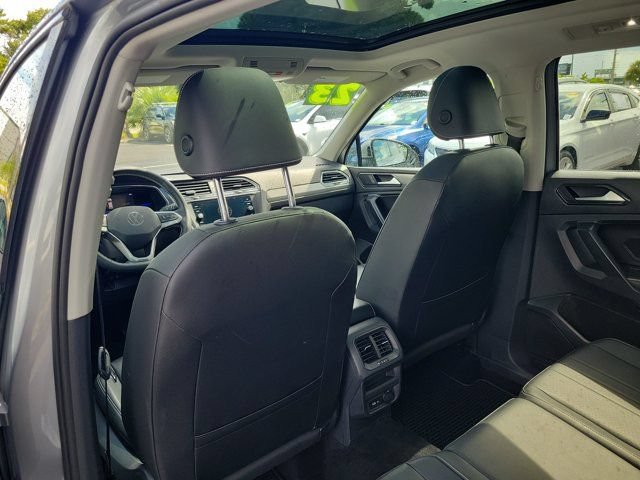 Certified 2023 Volkswagen Tiguan SE AWD/4WD image 14