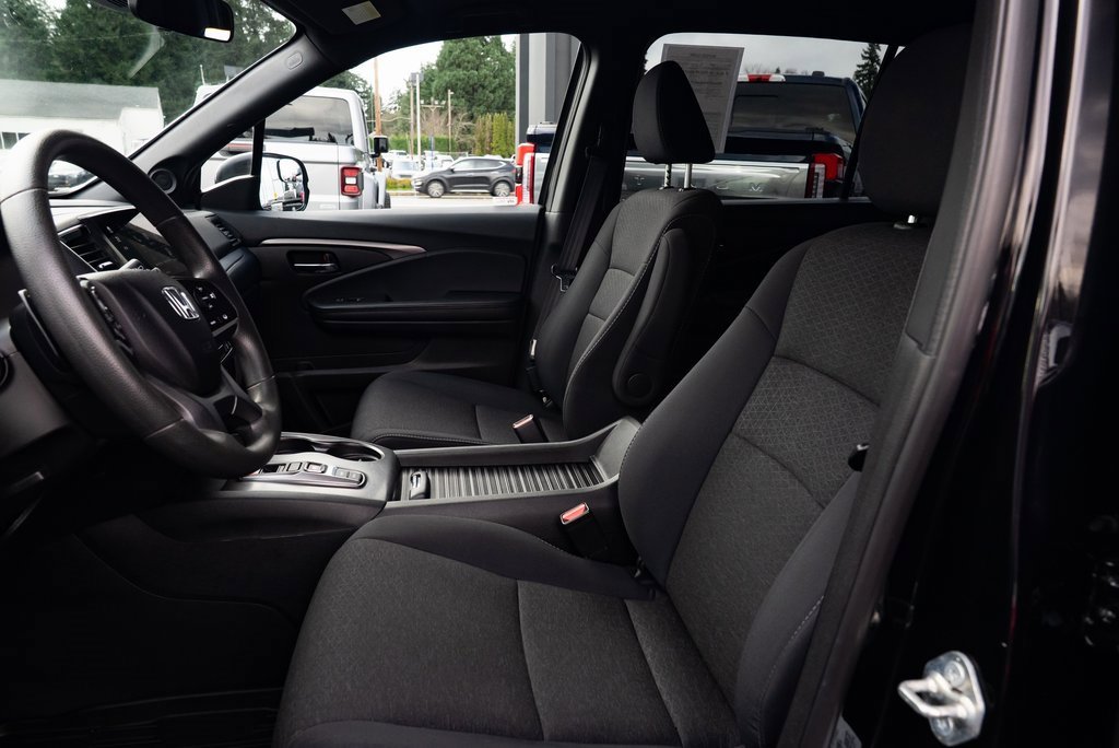 Used 2021 Honda Passport Sport image 18