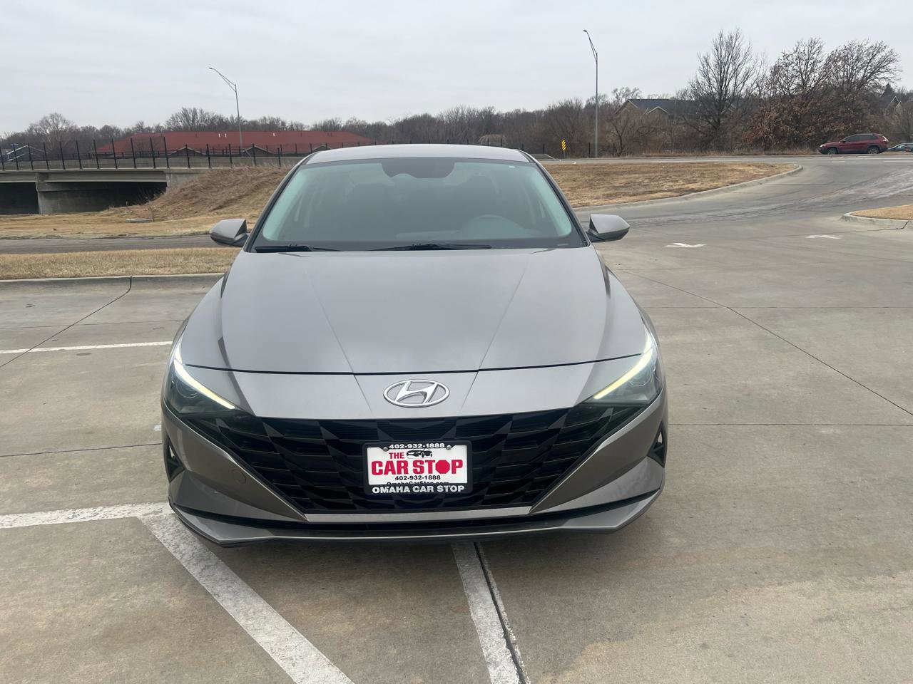 Used 2021 Hyundai Elantra SEL image 3