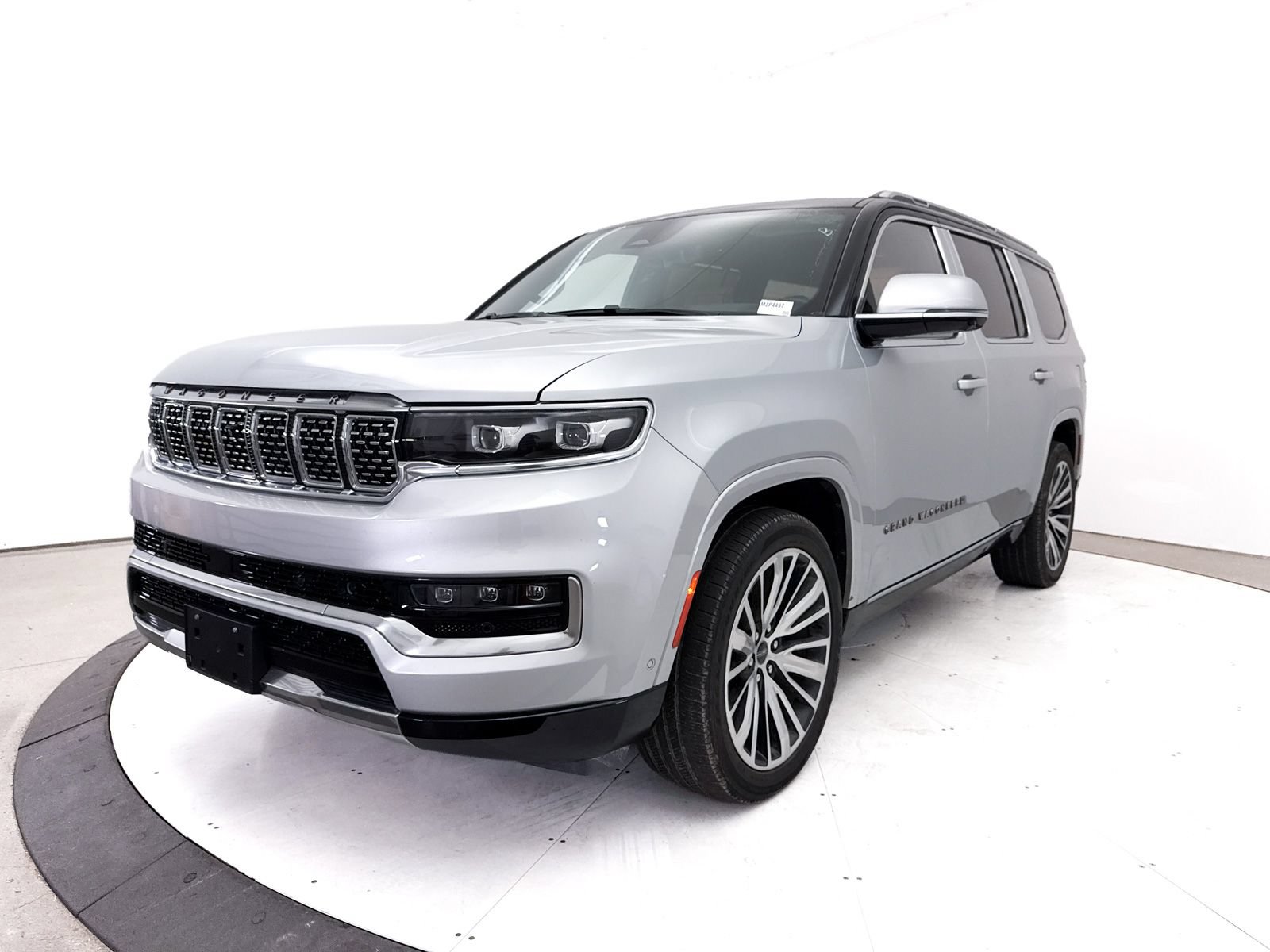 Used 2022 Jeep Grand Wagoneer Series III w/ Flexible Seating Group AWD/4WD image 18