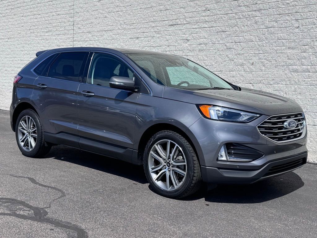Certified 2023 Ford Edge Titanium AWD/4WD image 6