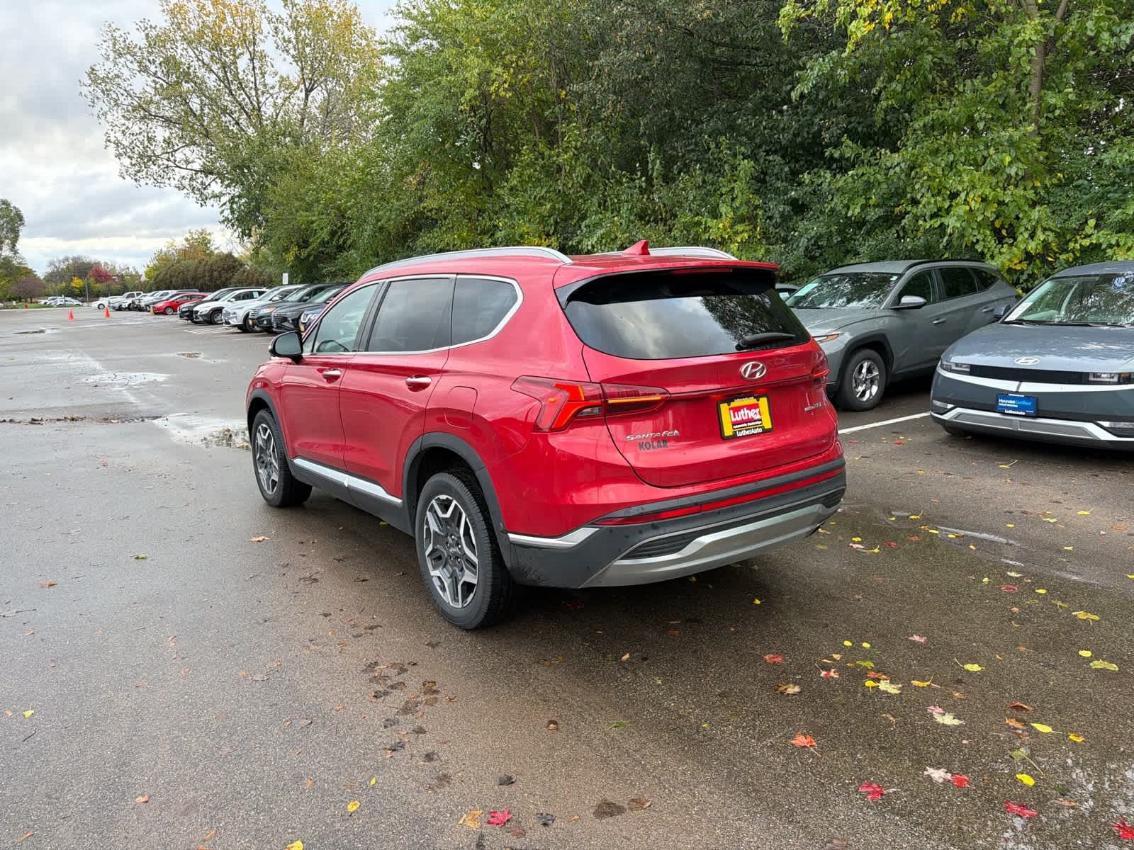 Used 2021 Hyundai Santa Fe Limited AWD/4WD image 3